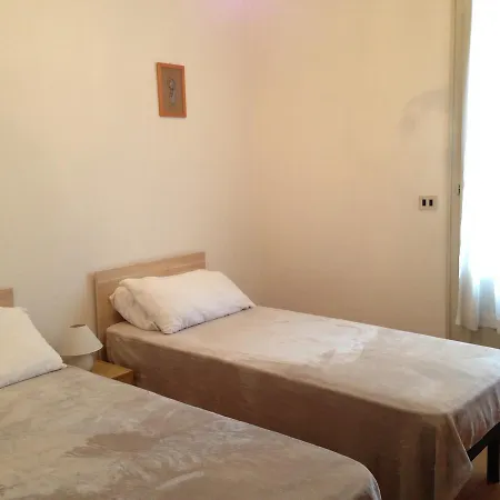 Ferienhaus Web 45 *