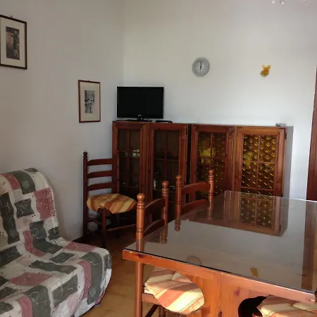 Ferienhaus Web 45 *